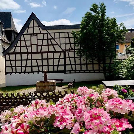 Am Brunnen Апартаменты