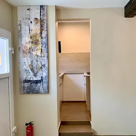 Am Brunnen Appartement *